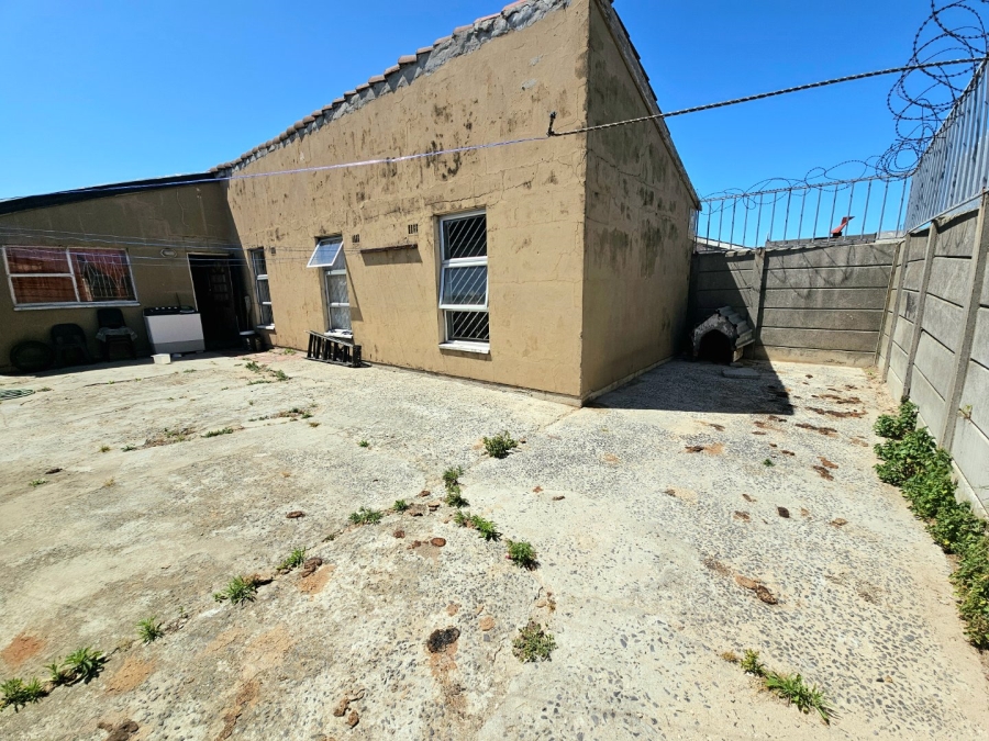 3 Bedroom Property for Sale in Portlands Western Cape